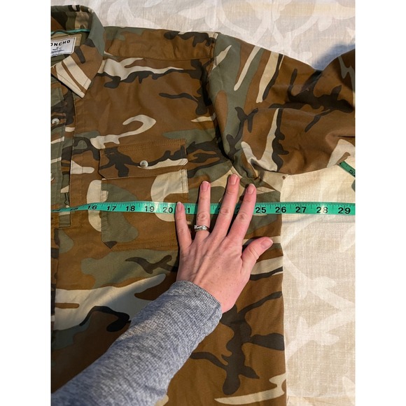 Poncho camouflage button up magnetic pockets men's X-Large - Picture 10 of 12